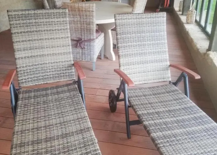 Сasa de vacaciones De La Haute Roche